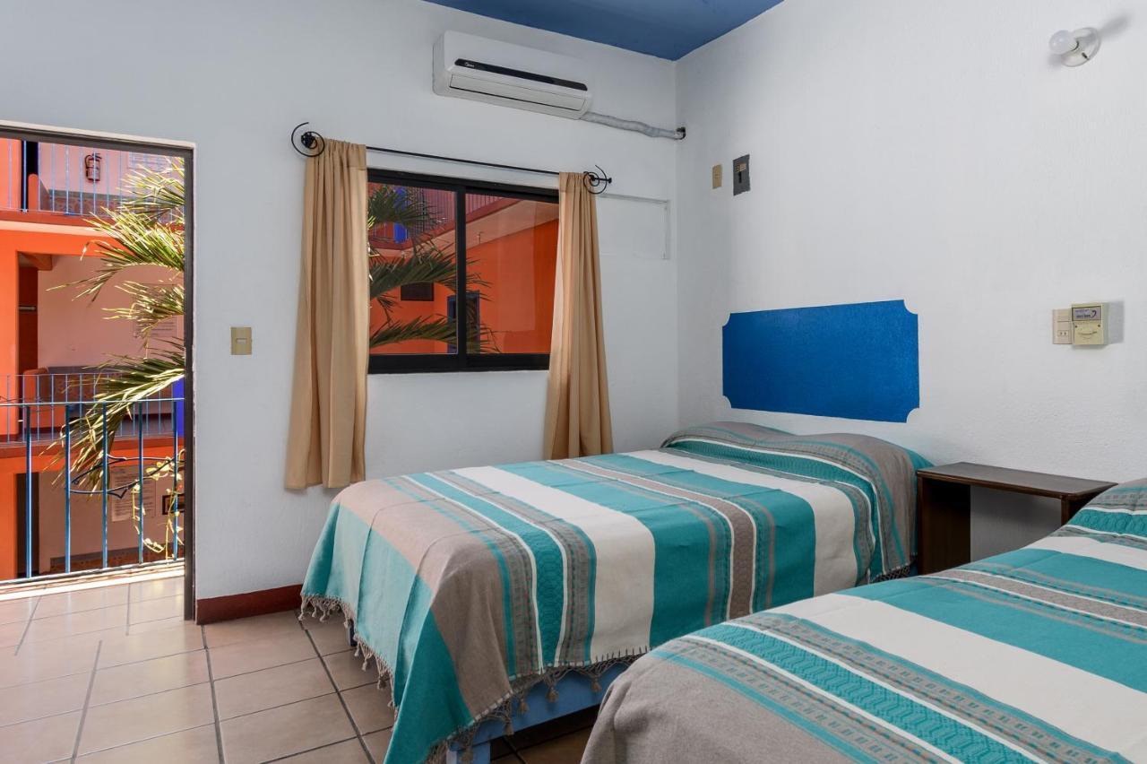 Hotel Costamar, Puerto Escondido 푸에르토 에스콘디도 외부 사진